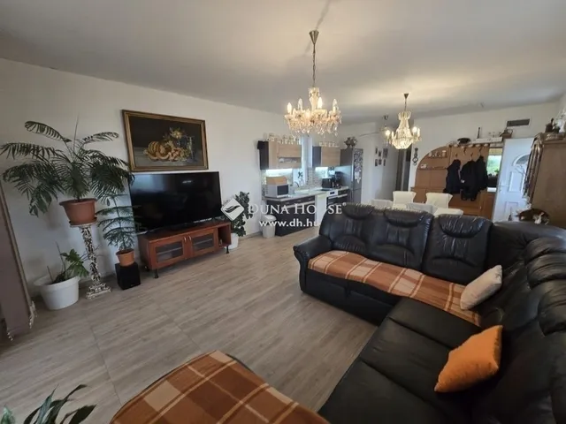 Eladó ház Taksony 72 nm