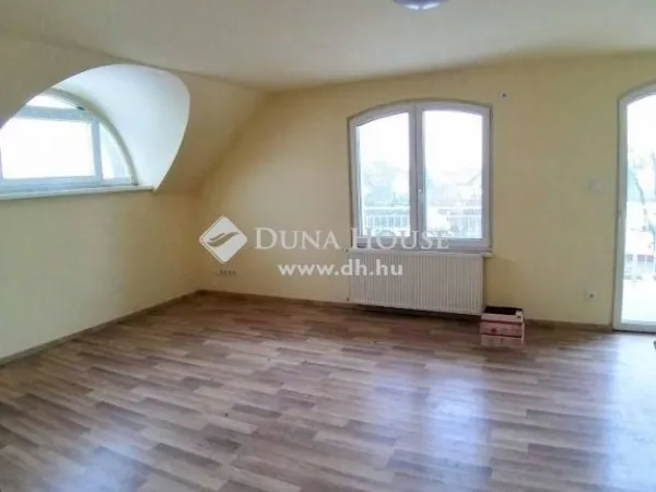 Eladó ház Szigetszentmiklós 310 nm