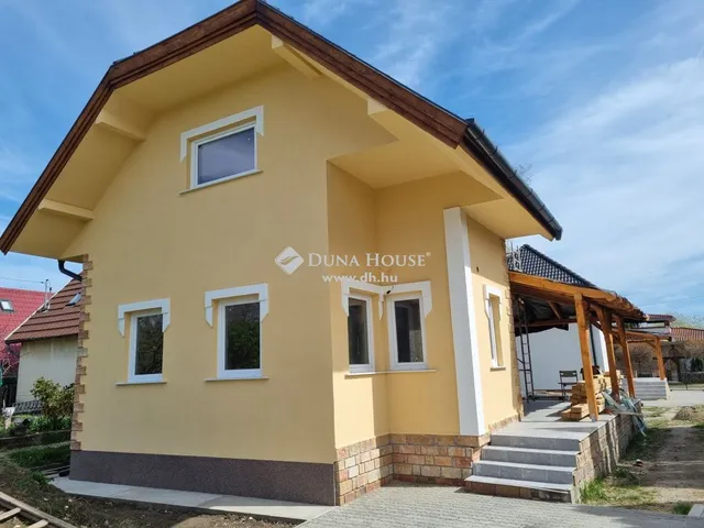 Eladó ház Szigetcsép 86 nm
