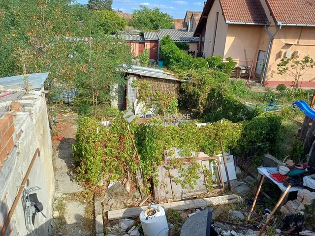 Eladó telek Budapest XXI. kerület 449 nm