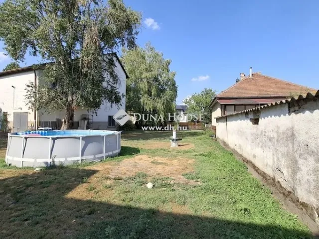 Eladó ház Tököl 175 nm