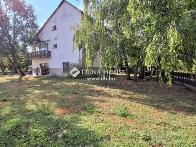 Eladó ház Tököl 175 nm