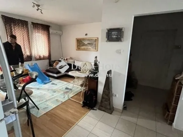 Eladó lakás Szigetszentmiklós 76 nm