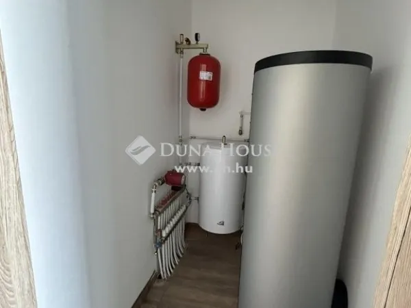 Eladó ház Kiskunlacháza 91 nm