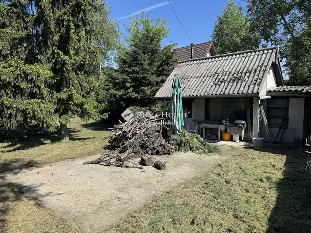 Eladó telek Szigetszentmiklós 400 nm