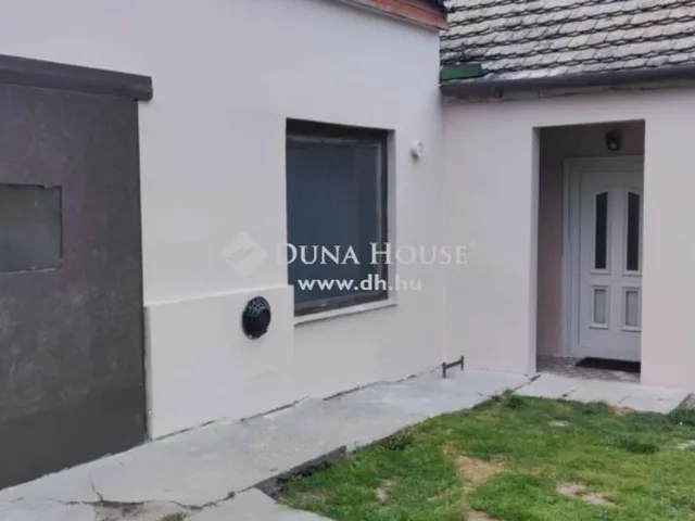 Eladó ház Kiskunlacháza 62 nm