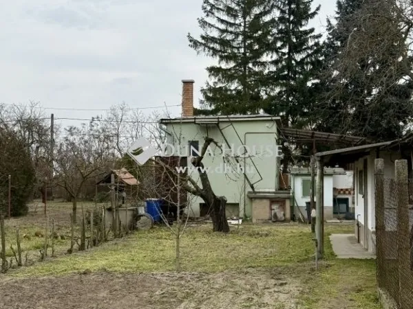 Eladó ház Szigetújfalu 30 nm