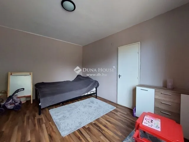 Eladó lakás Szigethalom 120 nm