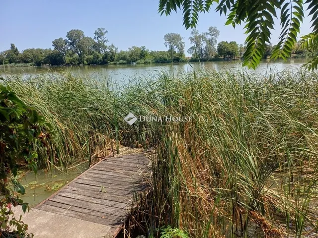 Eladó üdülő és hétvégi ház Ráckeve, Angyali-sziget 13 nm