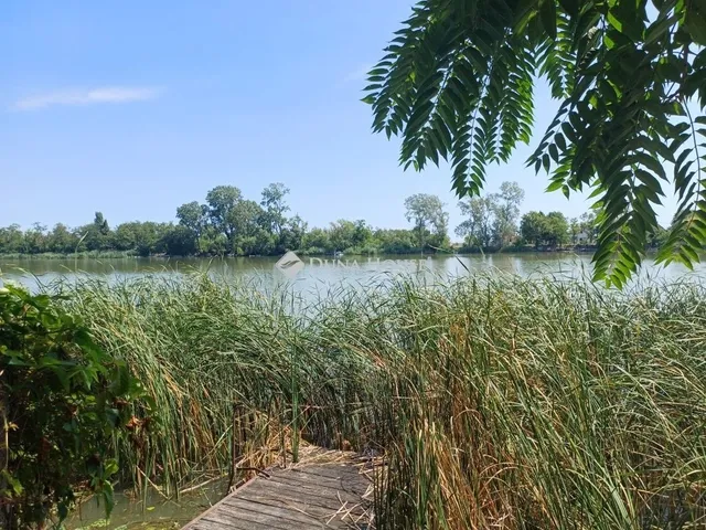 Eladó üdülő és hétvégi ház Ráckeve, Angyali-sziget 13 nm