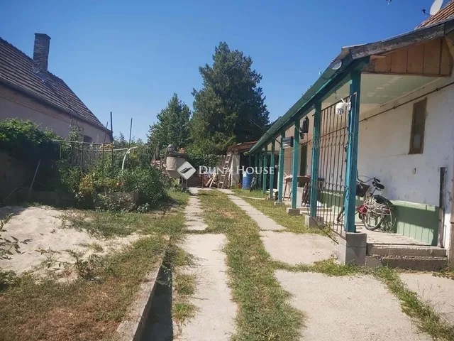 Eladó ház Szigetújfalu 58 nm