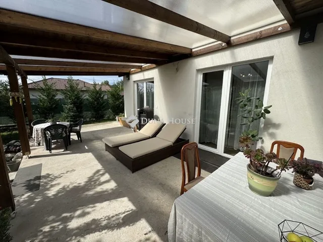 Eladó üdülő és hétvégi ház Szigetcsép 116 nm