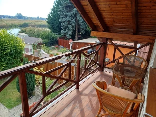 Eladó ház Szigetcsép 77 nm