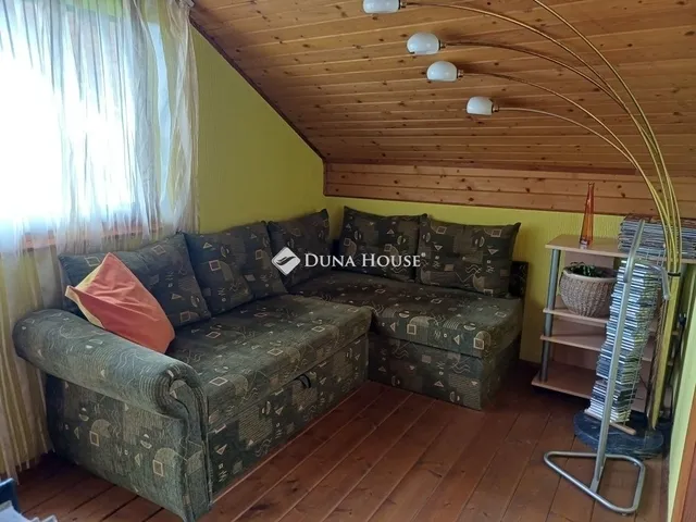 Eladó ház Szigetcsép 77 nm