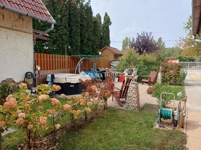 Eladó ház Szigetcsép 77 nm