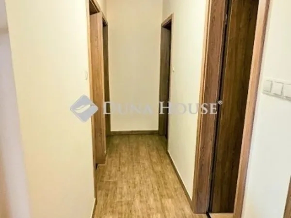 Eladó üdülő és hétvégi ház Szigetcsép 180 nm