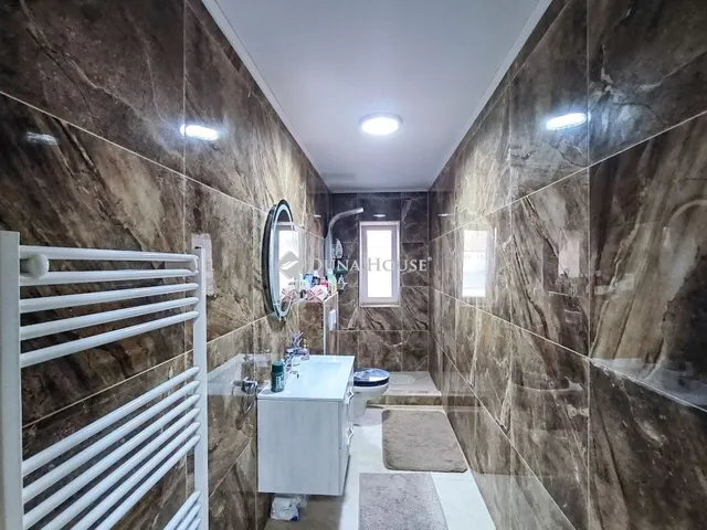 Eladó ház Kiskunlacháza 400 nm