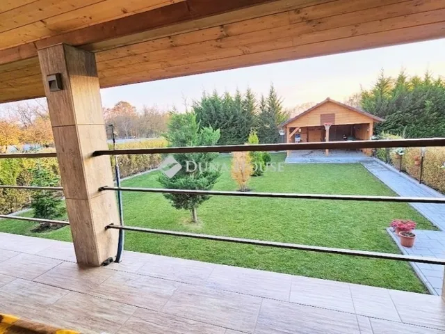 Eladó üdülő és hétvégi ház Szigetcsép 160 nm