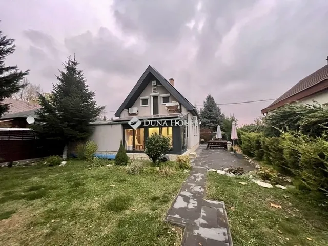 Eladó ház Áporka 121 nm