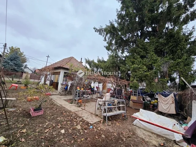 Eladó telek Érd 691 nm