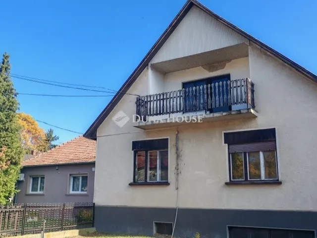 Eladó ház Szigetbecse 84 nm