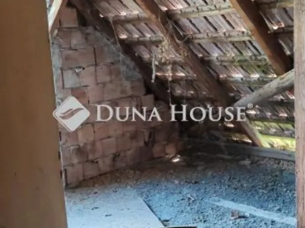 Eladó ház Szigetbecse 84 nm