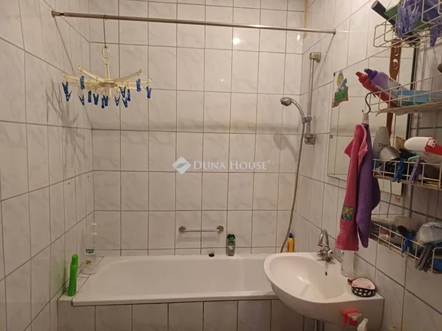 Eladó lakás Ráckeve 62 nm