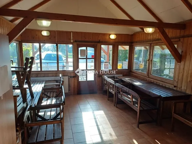 Eladó kereskedelmi és ipari ingatlan Ráckeve 45 nm