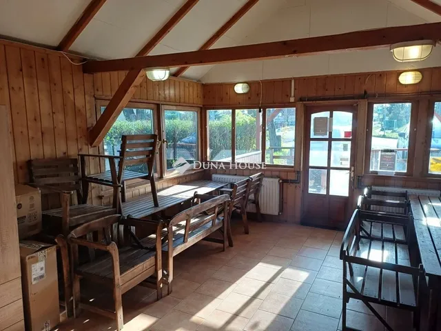 Eladó kereskedelmi és ipari ingatlan Ráckeve 45 nm