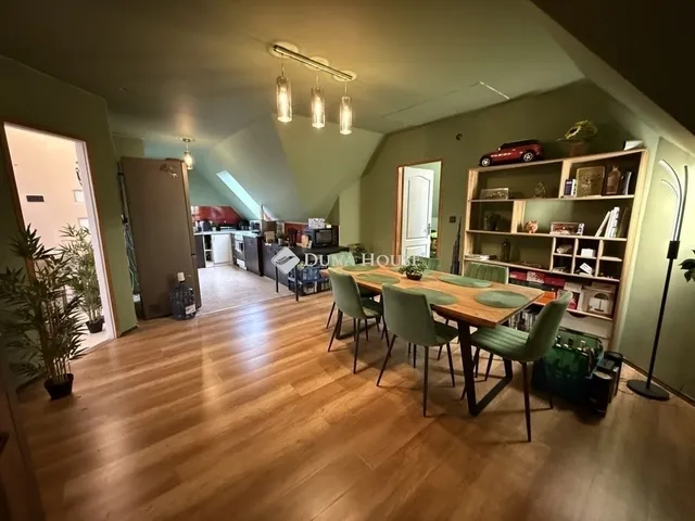 Eladó lakás Érd 99 nm