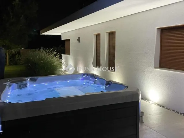 Eladó ház Szigetszentmiklós 200 nm