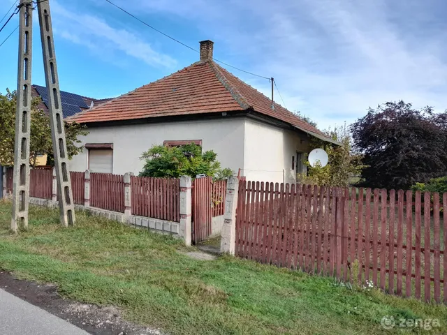 Eladó ház Kesznyéten, Táncsics utca 21 72 nm