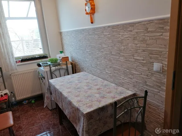 Eladó ház Péteri 82 nm