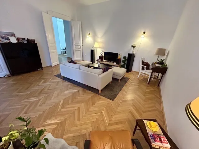 Eladó lakás Budapest XIII. kerület, Újlipótváros, Szent István körút 89 nm