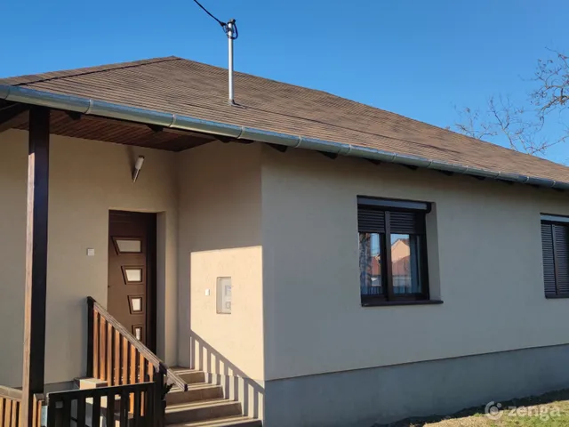 Eladó ház Mezőnyárád 91 nm