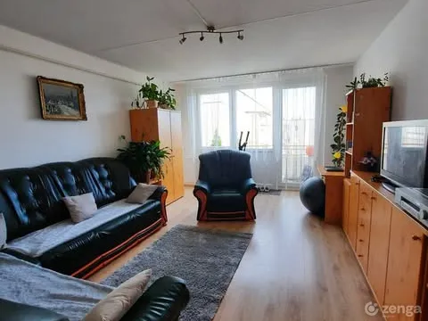 Eladó lakás Kecskemét, Széchenyiváros 64 nm