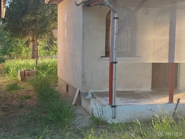Eladó mezőgazdasági ingatlan Jászberény, Neszür 30 nm
