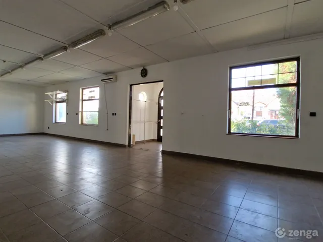 Kiadó kereskedelmi és ipari ingatlan Szigetszentmiklós 163 nm