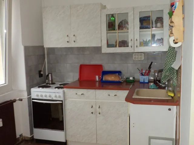 Eladó lakás Várpalota, Inota, Készenléti 42 nm