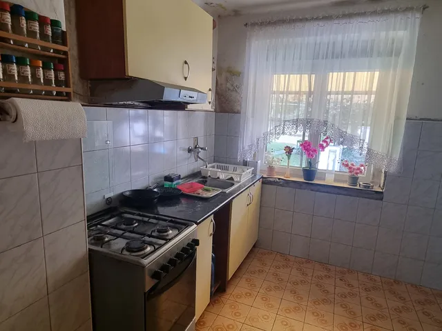 Eladó ház Oroszlány 91 nm
