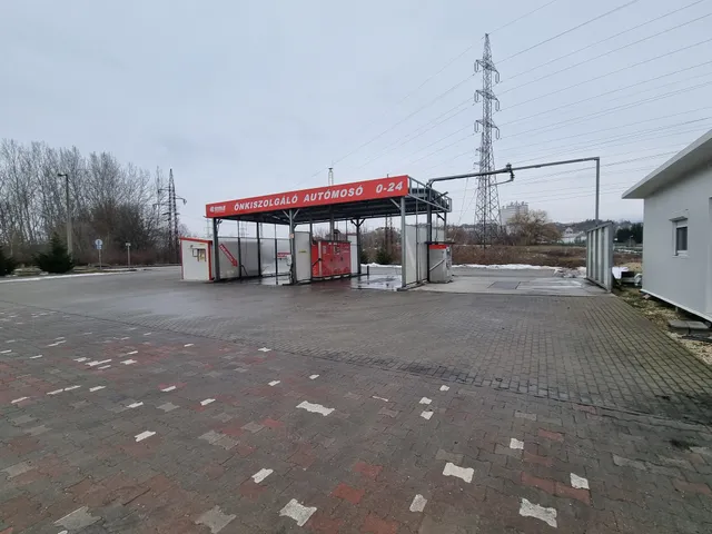 Eladó kereskedelmi és ipari ingatlan Tatabánya 10 nm