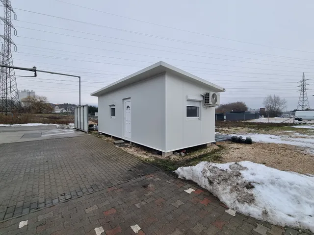 Eladó kereskedelmi és ipari ingatlan Tatabánya 10 nm