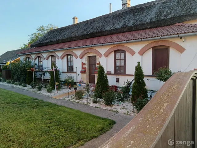 Eladó ház Karcag 130 nm