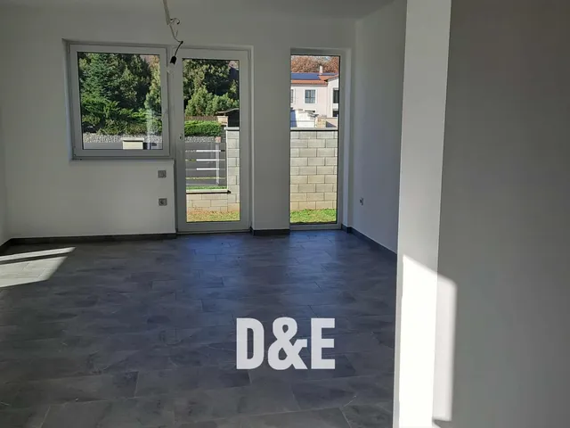 Eladó ház Nyíregyháza, Korányi-kertváros 144 nm