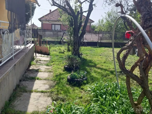 Eladó ház Sarkad 100 nm