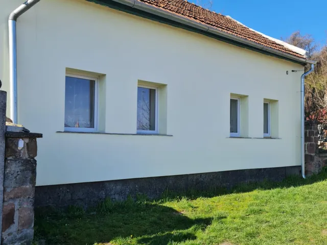 Eladó ház Szomolya 60 nm