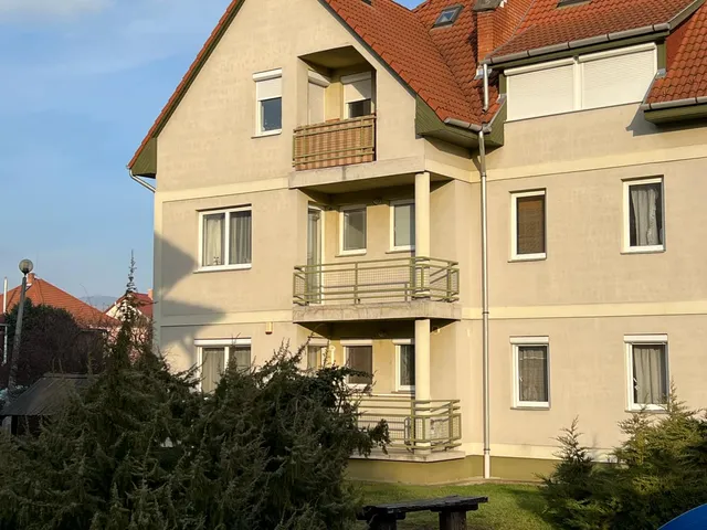Eladó lakás Eger, Lajosváros 60 nm