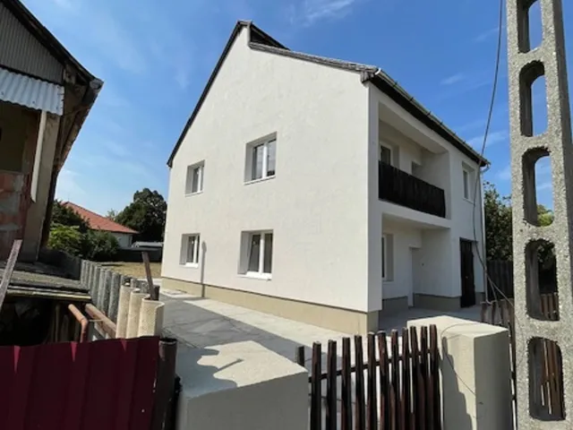 Eladó ház Mezőcsát 200 nm