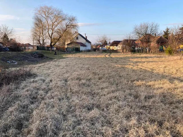 Eladó telek Novaj 2309 nm