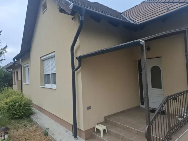 Eladó ház Eger, Almagyar 178 nm